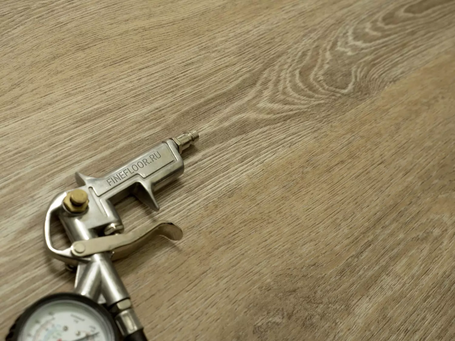 Кварцвиниловая плитка замковая Fine Floor Gear FF-1805 Дуб Инди