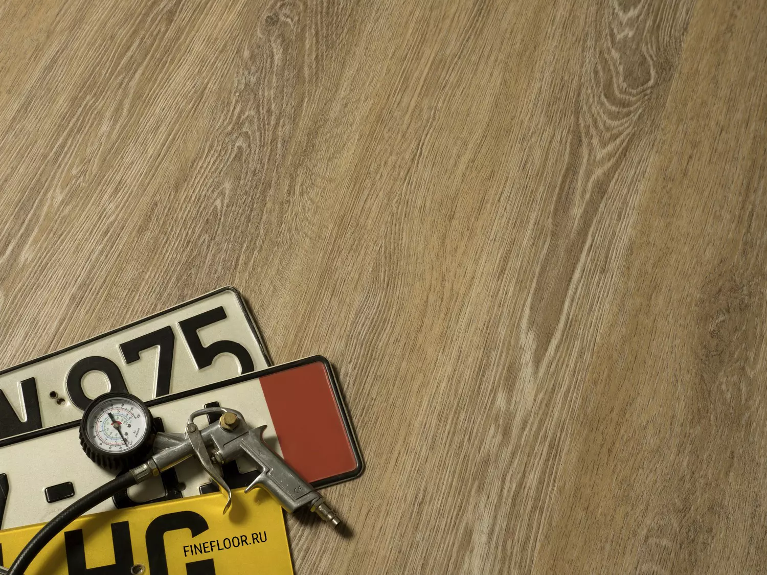 Кварцвиниловая плитка замковая Fine Floor Gear FF-1805 Дуб Инди