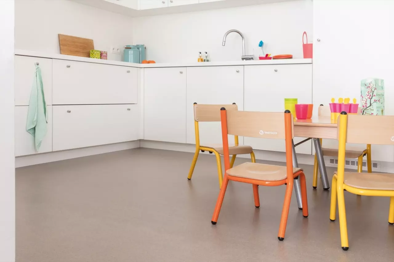 Линолеум IVC Corsa Maras T84 (4м) 