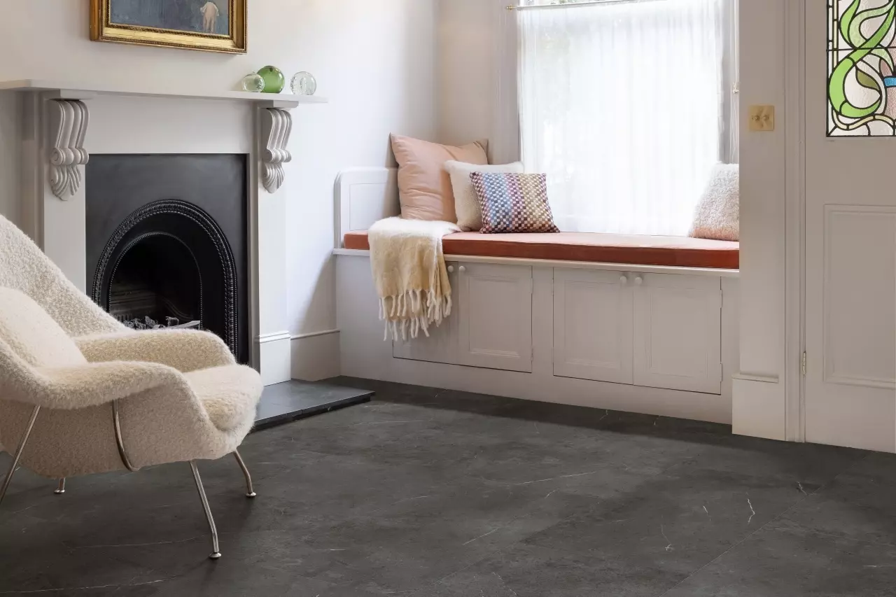 LVT-плитка Moduleo клеевая Roots 0.55 Triana 46990CD