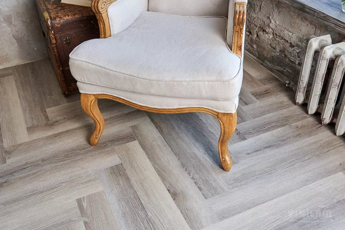 LVT-плитка Vinilam клеевая Parquet Herringbone Glue 2,5 мм арт.GD11122 Паркет Эрмитаж 
