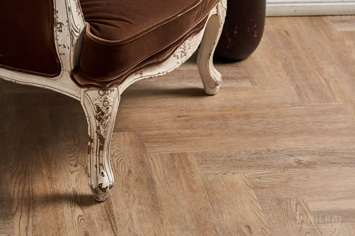LVT-плитка Vinilam клеевая Parquet Herringbone Glue 2,5 мм арт.GD11133 Паркет Северный 