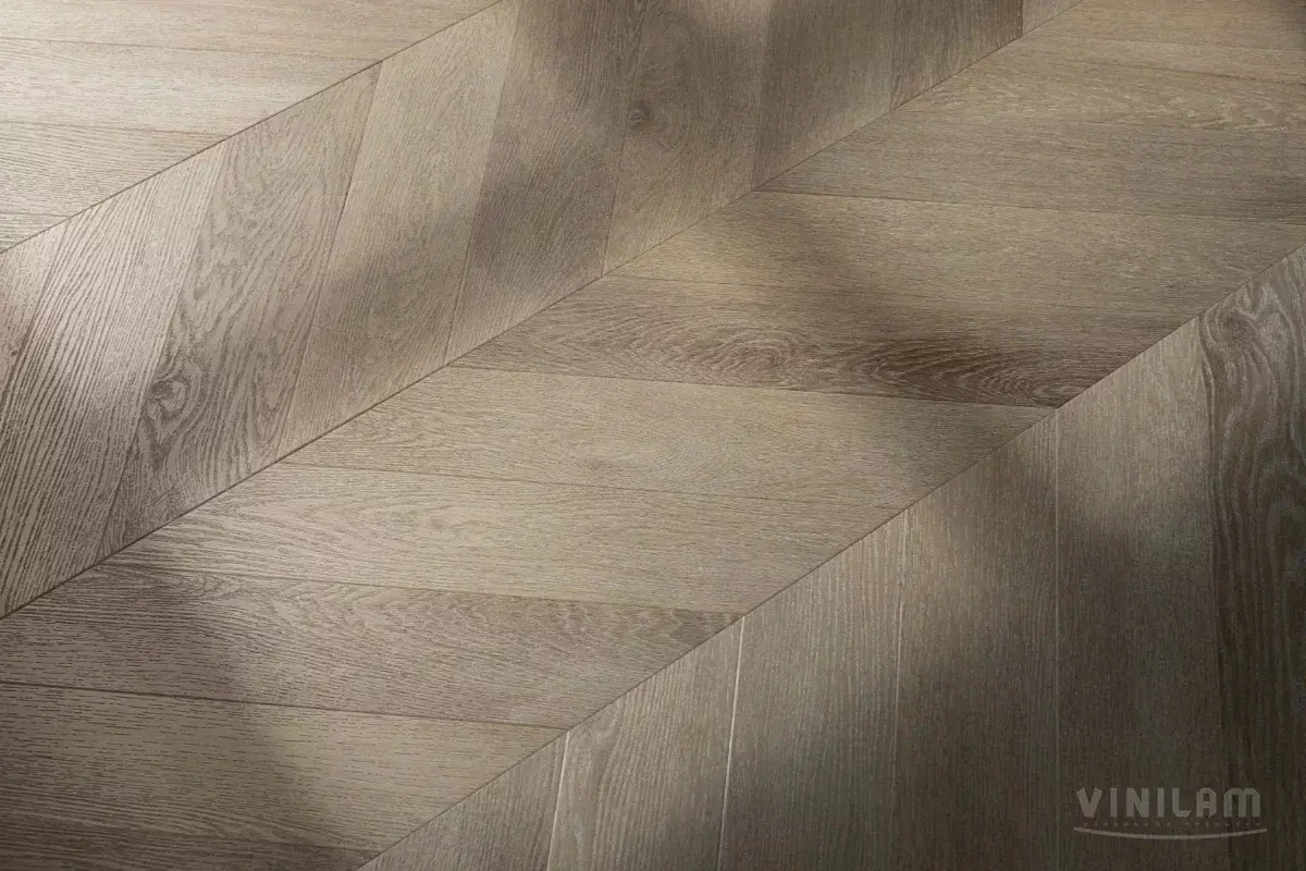 LVT-плитка Vinilam замковая Chevron 8,5 мм арт.RI4445118CL4 Шеврон Сезар 