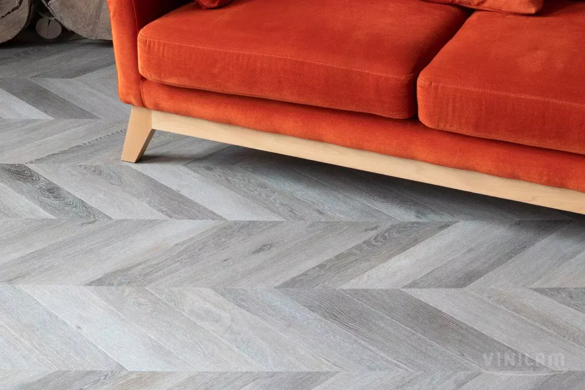 LVT-плитка Vinilam замковая Chevron 8,5 мм арт.RI444515CL4 Шеврон Легран 