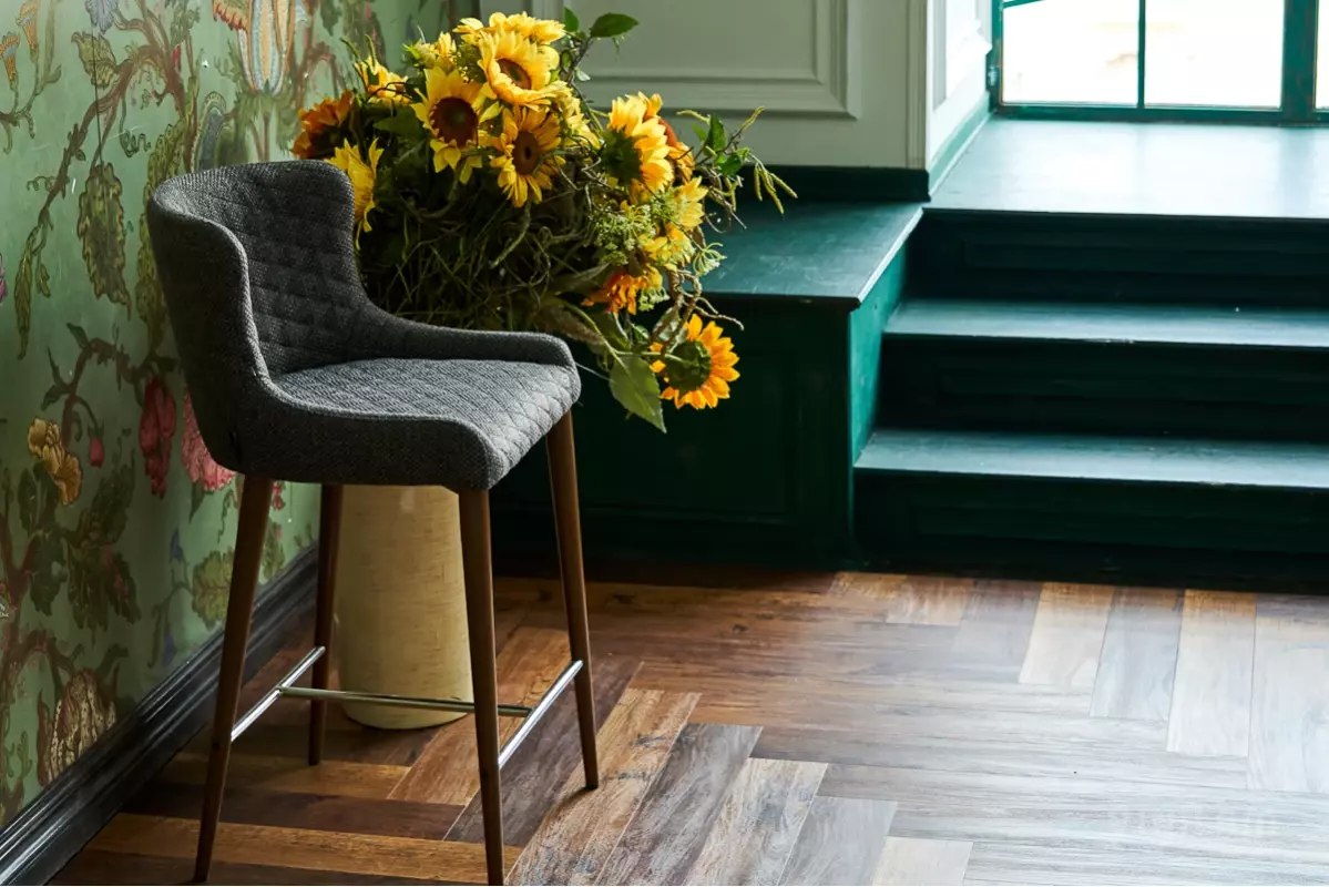 LVT-плитка Vinilam замковая  Parquet Herringbone 6,5 мм арт.IS11155 Паркет Парижский 